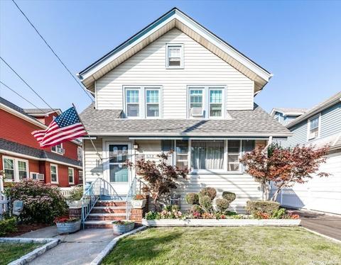 6 Everett St, Lynbrook, NY 11563 photo 1