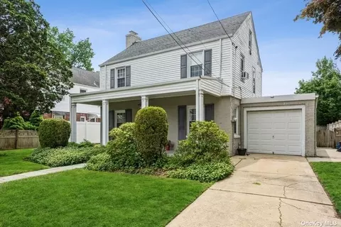 59 Beverly Rd, Hempstead, NY 11550 photo 1
