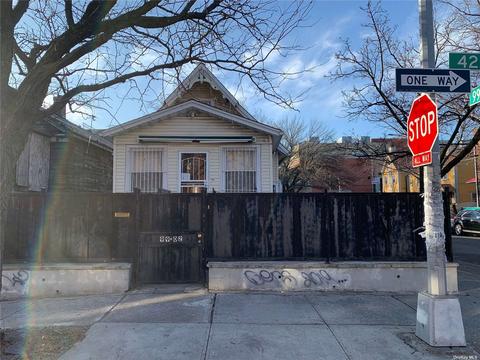 99-02 42nd Ave, Flushing, NY 11368 photo 1