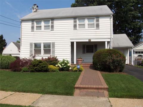 229 Brown Ave, Hempstead, NY 11550 photo 1