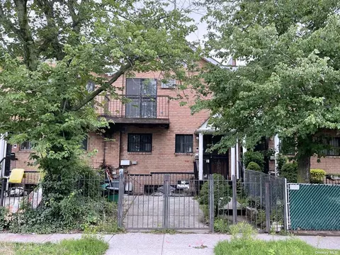 136-47 58th Ave, Flushing, NY 11355 photo 1