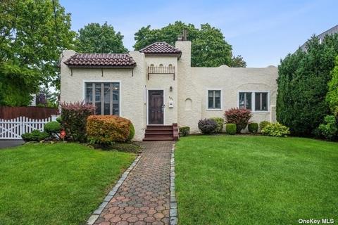 151 Wynsum Ave, Merrick, NY 11566 photo 1