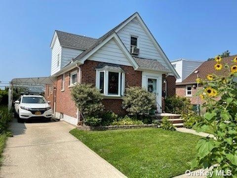 171-08 Gladwin Ave, Flushing, NY 11365 photo 1