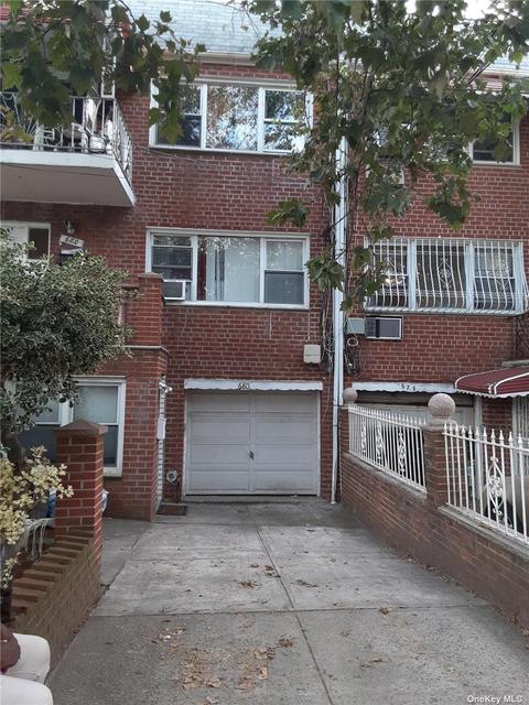 680 E 80th St, Brooklyn, NY 11236 photo 1