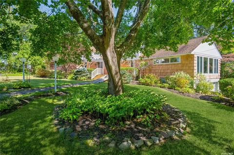 43 Monroe Ave, Patchogue, NY 11772 photo 1