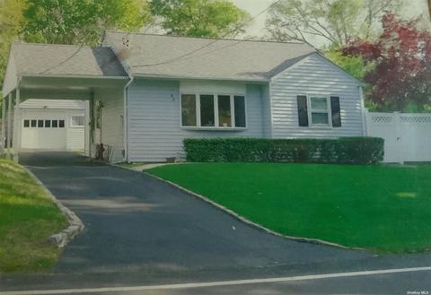 80 Shaber Rd, Patchogue, NY 11772 photo 1