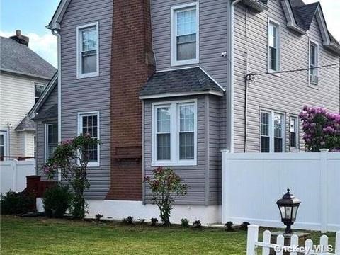 53 Dutchess St, Roosevelt, NY 11575 photo 1