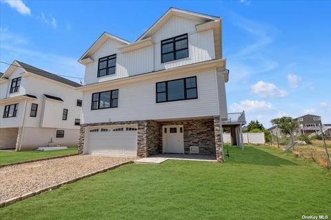 133 Blackheath Rd, Lido Beach, NY 11561