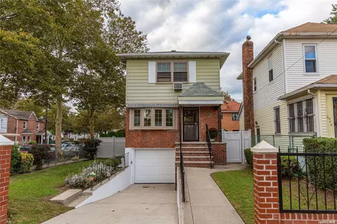 160-01 75th Ave, Flushing, NY 11366 photo 1