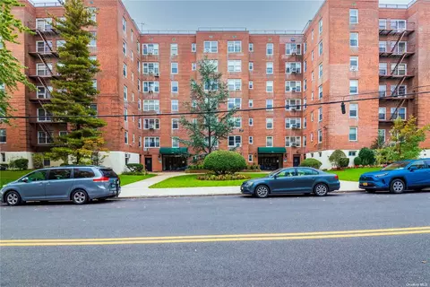 142-14 26 Ave #1 F, Flushing, NY 11354