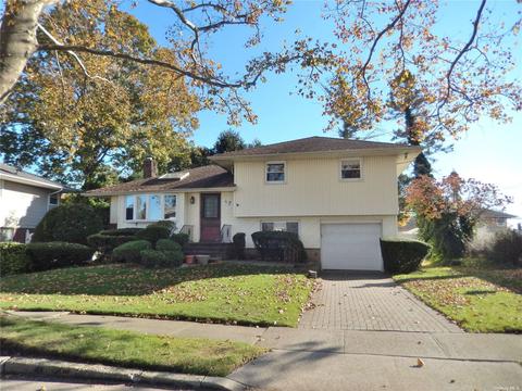 47 Eileen Ave, Plainview, NY 11803 photo 1