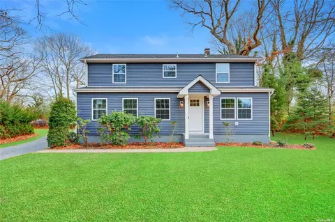 183 Pine Neck Ave, Patchogue, NY 11772 photo 1
