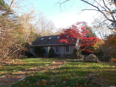 7 Smugglers Path, Jamesport, NY 11947 photo 1