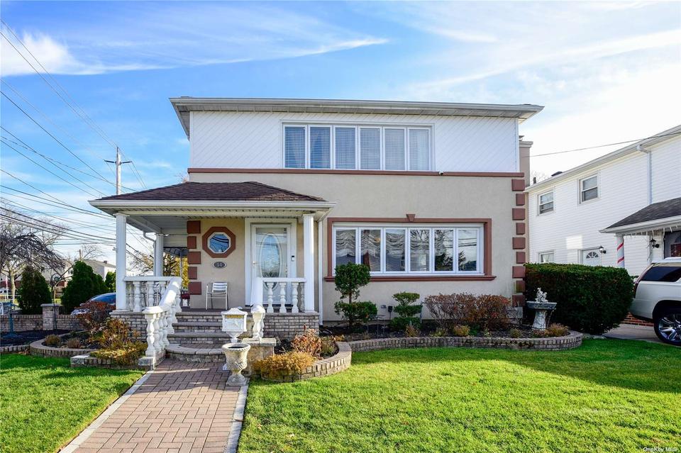 54 Sandalwood Ave, Valley Stream, NY 11581 36 Photos MLS 3364233