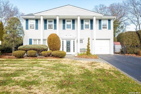 29 Wesleyan Rd, Commack, NY 11725 photo 1
