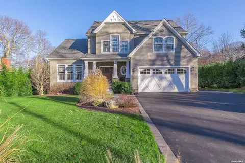 34 Lewin Dr, Wading River, NY 11792 photo 1