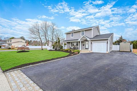 21 Byron Rd, Commack, NY 11725 photo 1