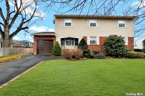 8 Fordham Dr, Plainview, NY 11803 photo 1