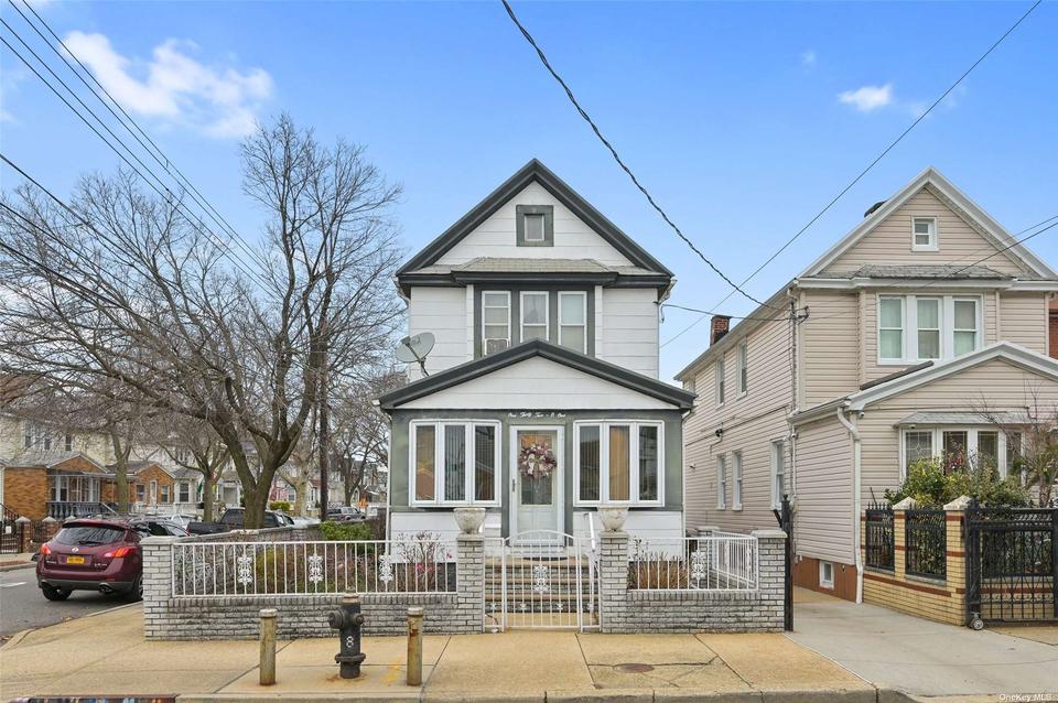 13201 133rd Ave, South Ozone Park, NY 11420 1 photo MLS 3367500