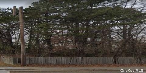 Islip Avenue, Brentwood, NY 11717