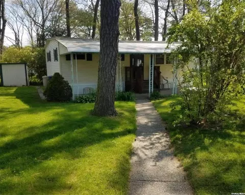525- Aa5 Riverleigh Ave, Riverhead, NY 11901 photo 1