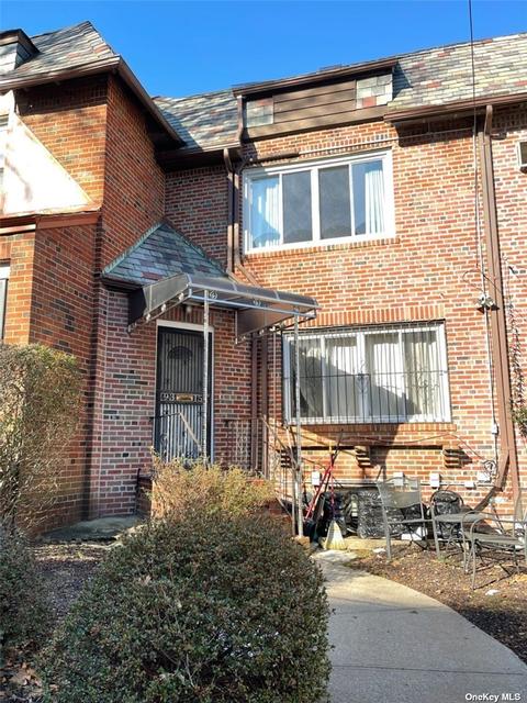 93-15 69th Ave, Flushing, NY 11375 photo 1