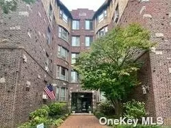 147-37 Beech Ave #3B, Flushing, NY 11355 photo 1