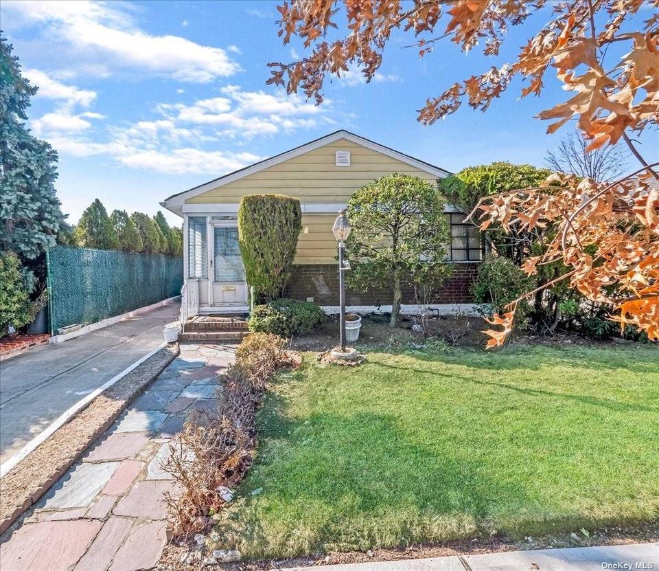 23510 129th Ave, Rosedale, NY 11422 25 Photos MLS 3379406 Movoto