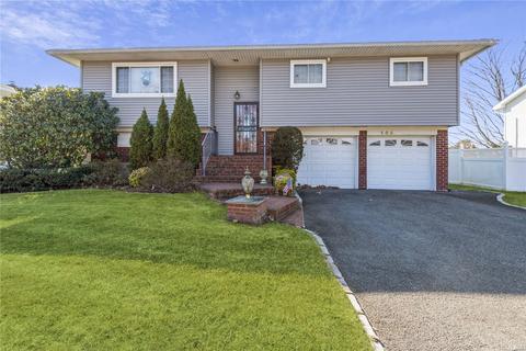 184 Roxton Rd, Plainview, NY 11803 photo 1
