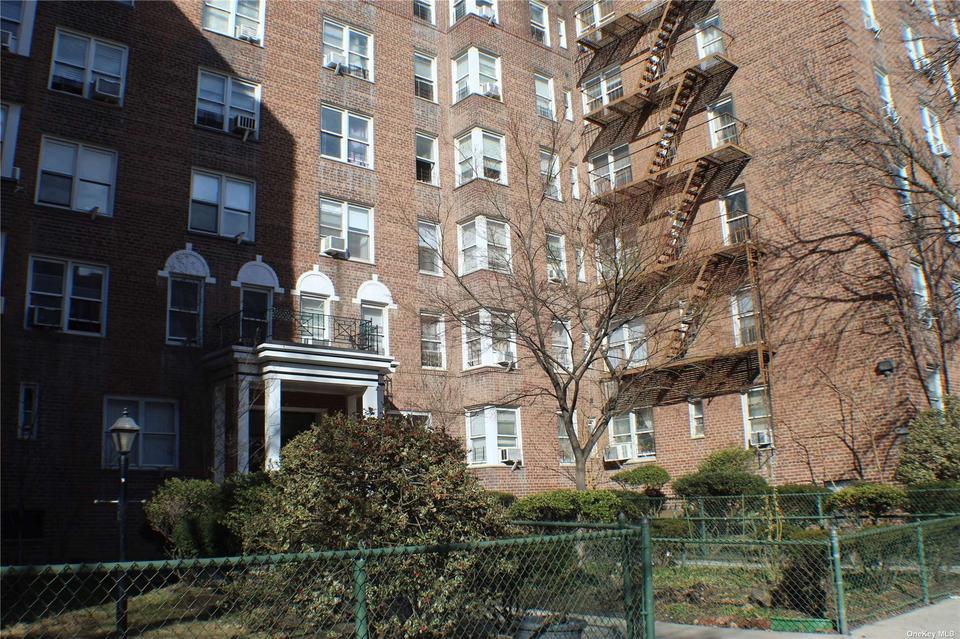 8611 34th Ave 4D, Jackson Heights, NY 11372 16 Photos MLS