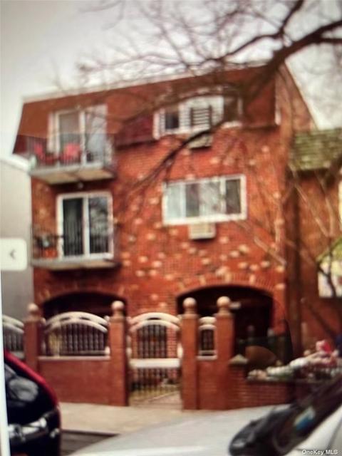 3026 86th St, Flushing, NY 11369 photo 1