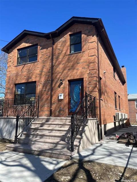 7601 160 St, Flushing, NY 11366 photo 1