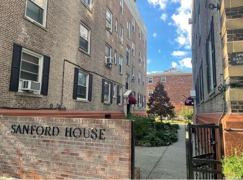 149-03 Sanford Ave #3B, Flushing, NY 11355