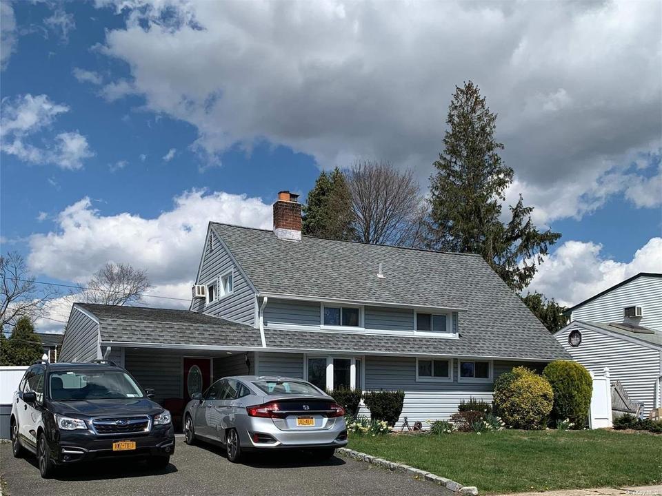 85 Horn Ln, Levittown, NY 11756 1 photo MLS 3390187 Movoto