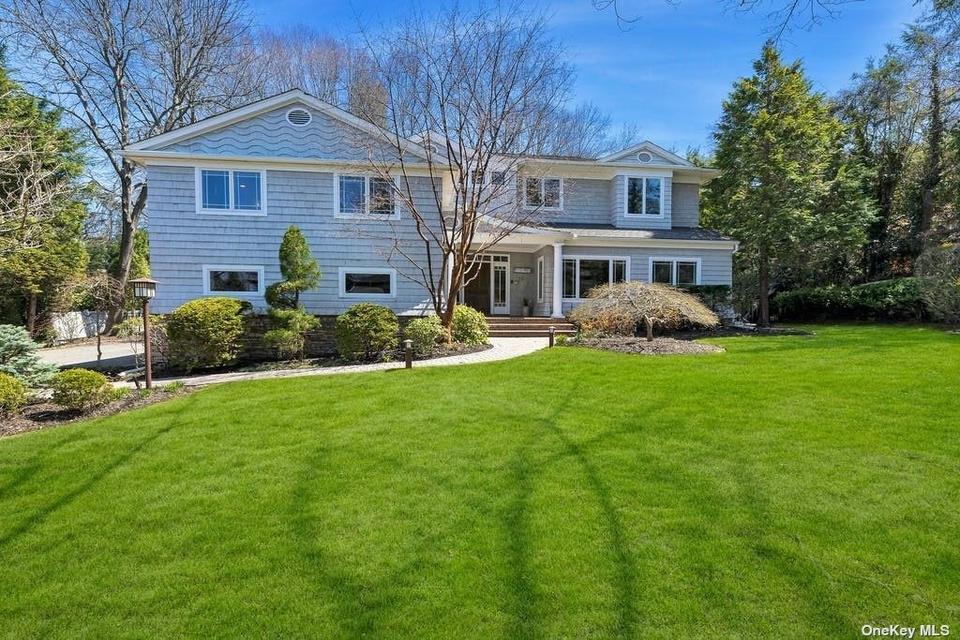 50 Hummingbird Dr, Roslyn, NY 11576 33 Photos MLS 3393829 Movoto