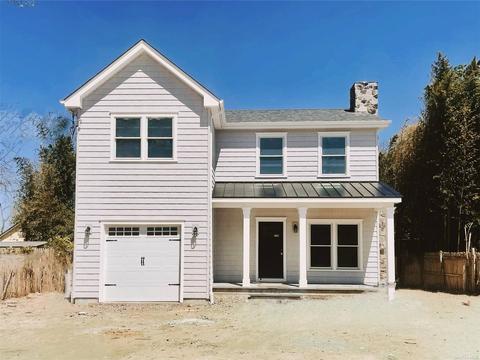 55 Carman St, Patchogue, NY 11772 photo 1