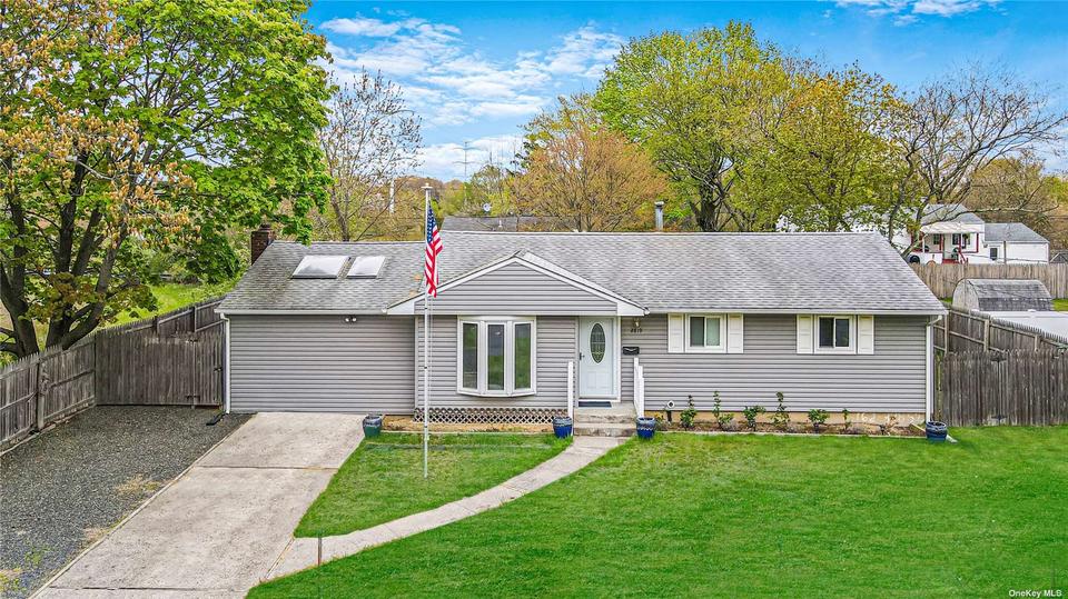 2819 Falcon Ave, Medford, NY 11763 26 Photos MLS 3396828 Movoto