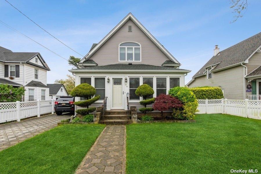 1977 Oakland Ave, Wantagh, NY 11793 16 Photos MLS 3398043 Movoto