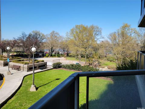 18-15 215th St #2H, Bayside, NY 11360