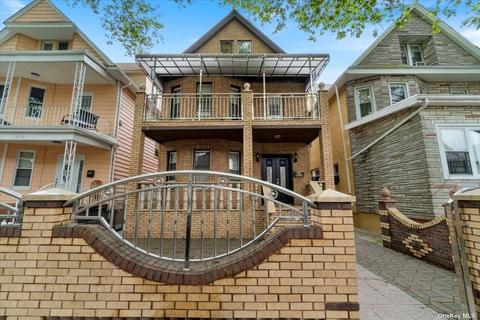 626 E 4th St, Brooklyn, NY 11218 photo 1