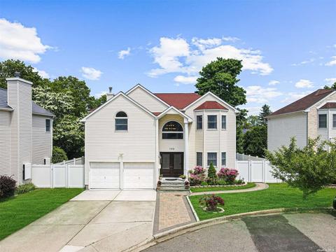 103 Paolo Ct, Plainview, NY 11803 photo 1