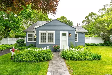 61 Travis Rd, Patchogue, NY 11772 photo 1
