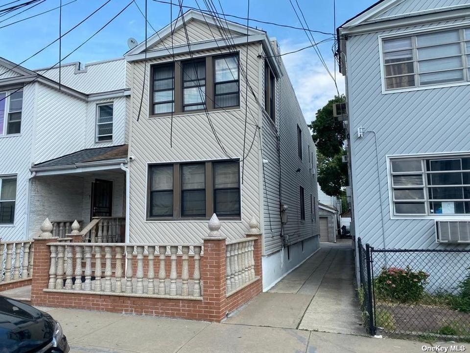 11107 106th St, Ozone Park, NY 11417 5 Photos MLS 3413004 Movoto