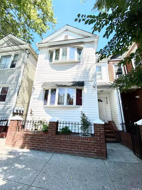 97-23 Alstyne Ave, Flushing, NY 11368 photo 1