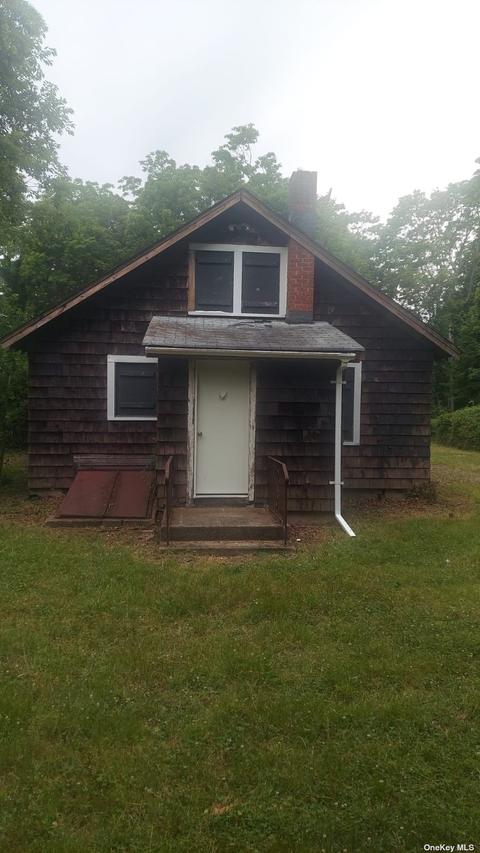 455 Munsell Rd, Patchogue, NY 11772 photo 1