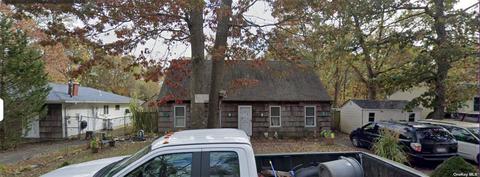 Undisclosed, Mastic, NY 11950 photo 1