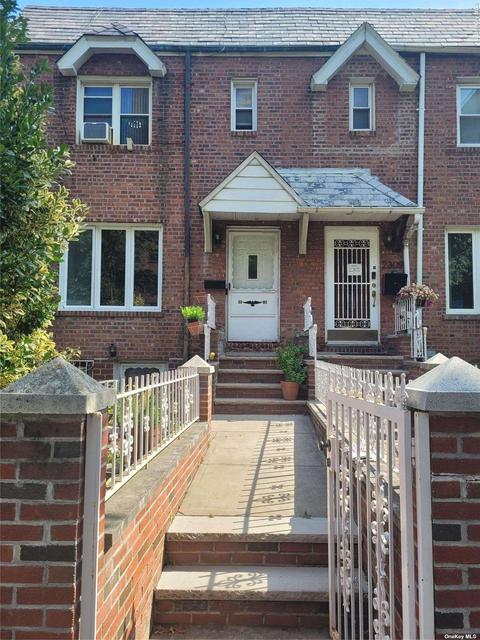 23-07 33rd Rd, Long Island City, NY 11106