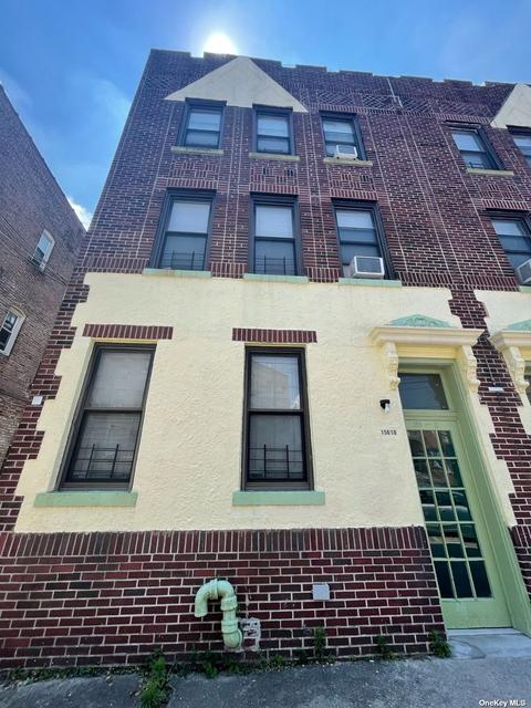 156-10 43rd Ave, Flushing, NY 11355 photo 1