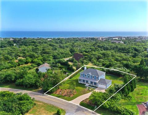 117 S Forrest St, Montauk, NY 11954