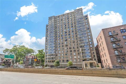118-17 Union Tpke #4B, Forest Hills, NY 11375